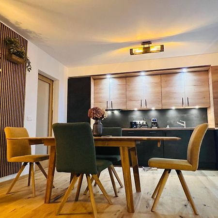 Family 2 Bedroom Ski&Bike Apartment With Terrase Janske Lazne Εξωτερικό φωτογραφία