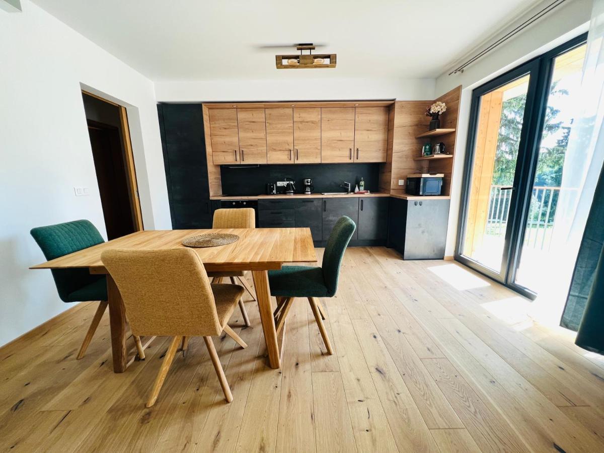 Family 2 Bedroom Ski&Bike Apartment With Terrase Janske Lazne Εξωτερικό φωτογραφία